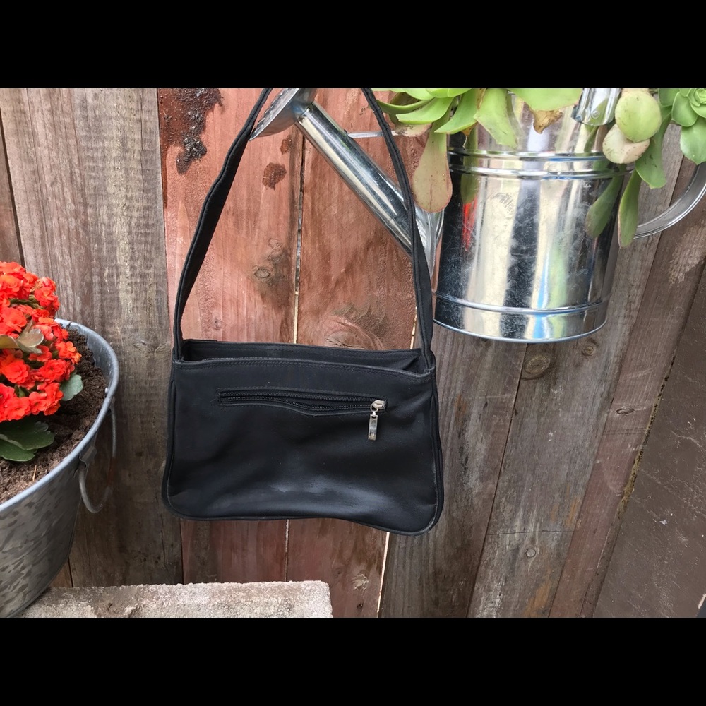Purse - Picture 2 of 3